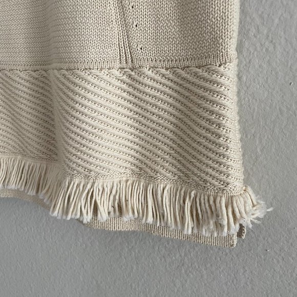 Knit sweater cream vest with fringe - Picture 2 of 5
